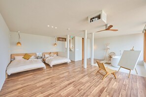 1 bedroom, desk, free WiFi, bed sheets - Dogs OK A rental villa in front of the beach that / Oigun Fukui (Oigun)