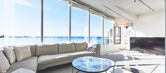 Ocean front up to 7 people / Zushi Kanagawa