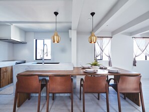 Dining - Sky terrace with theater room maximum of 5 people / Miuragun Kanagawa (Miuragun)
