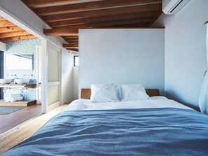 2 bedrooms, desk, free WiFi, bed sheets - Sky terrace with theater room maximum of 5 people / Miuragun Kanagawa (Miuragun)