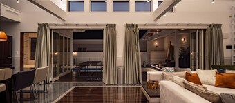 Opening in July 2023 Experience an extraordinary life Equipped with a pool and golf simulation / Miyazaki Miyazaki