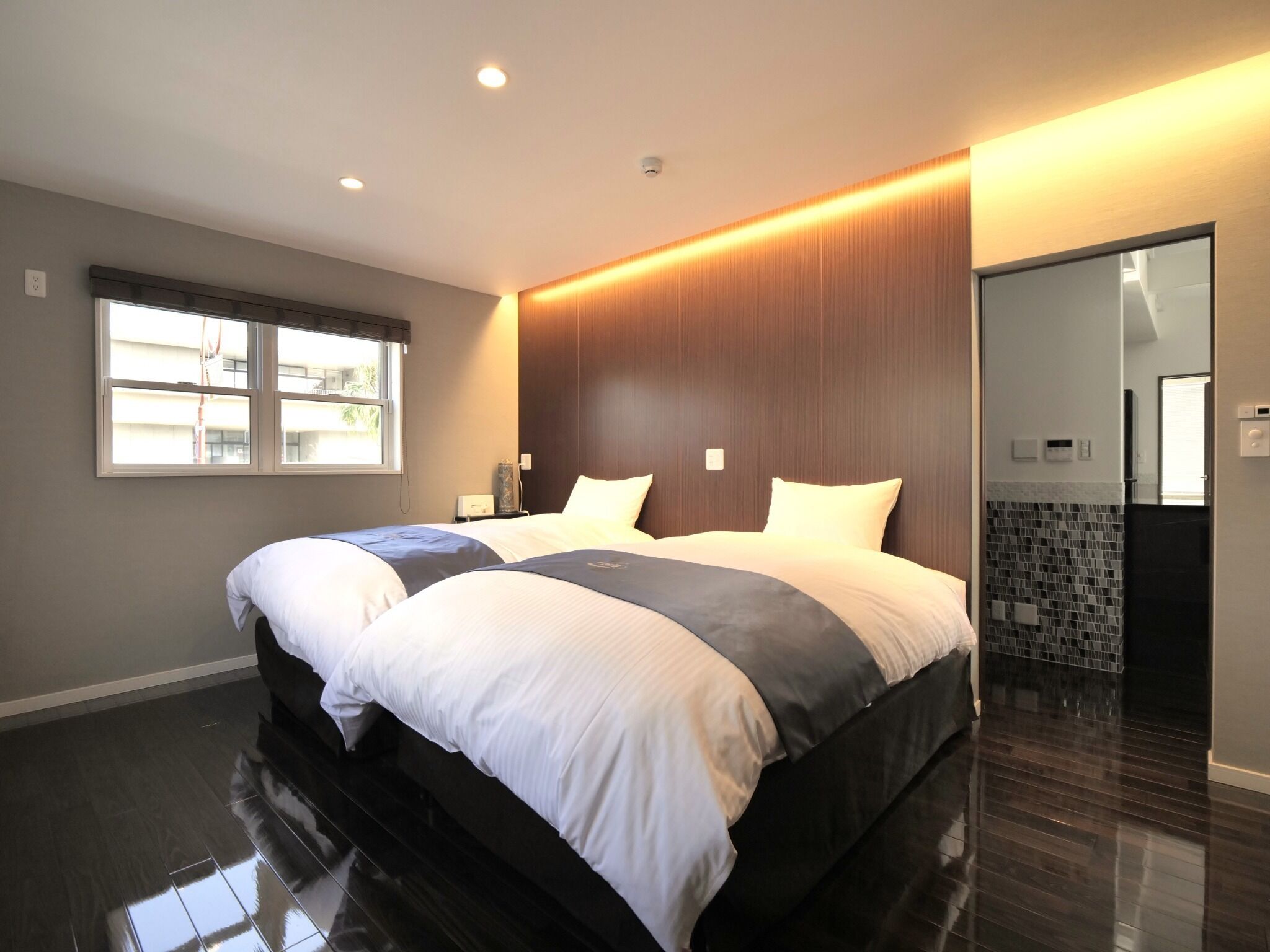 4 bedrooms, desk, free WiFi, bed sheets