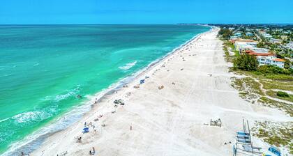 Anna Maria Island Sunshine Kiss Villa