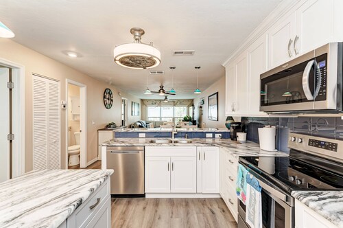 Anna Maria Island Sunshine Kiss Villa