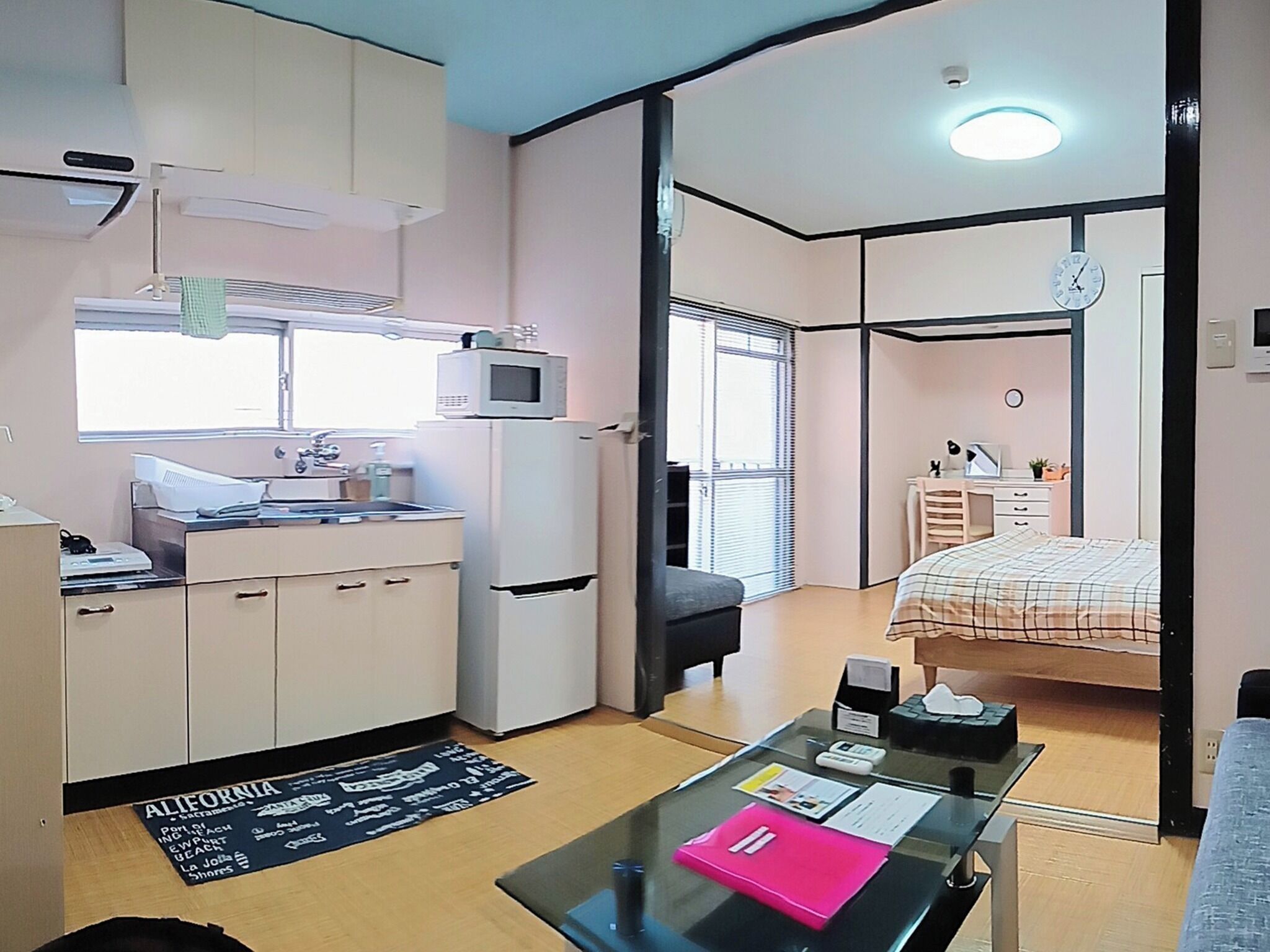 1 bedroom, desk, free WiFi, bed sheets