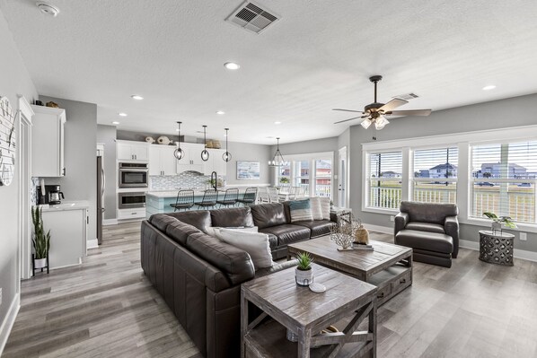 تلفزيون ذكي