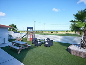 Outdoor dining - A newly built 3story inn overlooking the Pacific  / Isumi Chiba (Isumi)