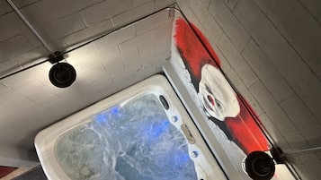 Tina de hidromasaje interior
