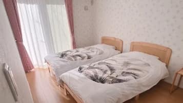 2 bedrooms, desk, free WiFi