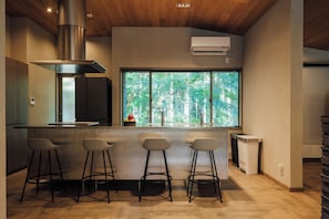 Fridge, microwave, oven, stovetop - Mizuho Guest House / Ochi County Shimane (Ochi County)