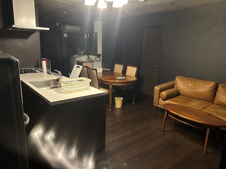 Interior. CastleTokura1 6ppl 2prkg checkout1200 Pet - Ichibankan / Akiruno Tokyo