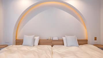 1 bedroom, desk, free WiFi, bed sheets