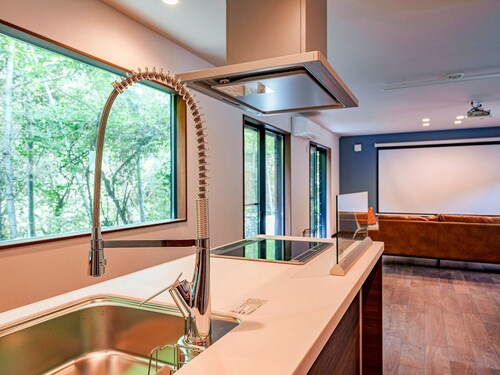 Pet friendly house with a natural hot spring openair bath / Kamogun Shizuoka