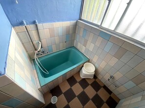 Hårtørrer, håndklæder