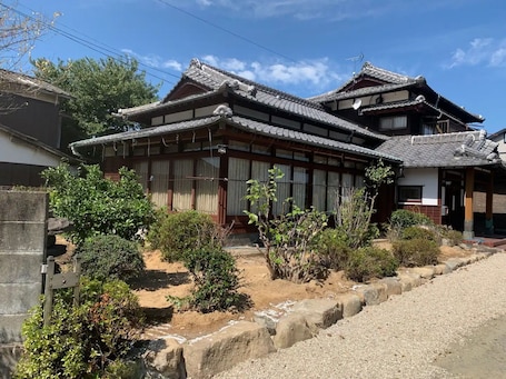 Exterior. NonsmokingIf youre sightseeing in Kyushu head - Rent a whole house / Ogori Fukuoka