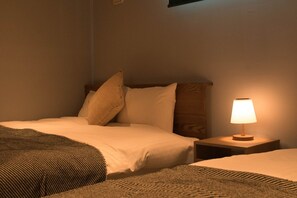 1 bedroom, desk, iron/ironing board, free WiFi - Near Fukuoka AirportHakata Station Maximum 4 p / Fukuoka Fukuoka (Fukuoka)