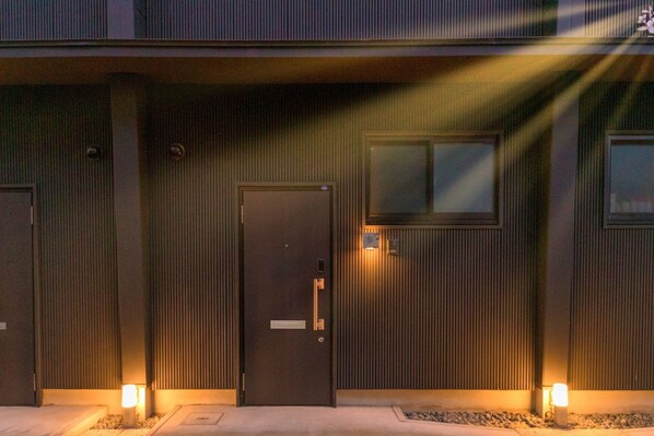 Exterior detail - Near Fukuoka AirportHakata Station Maximum 4 p / Fukuoka Fukuoka (Fukuoka)