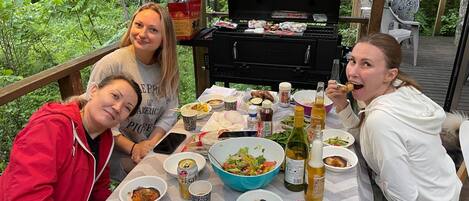 屋外ダイニングエリア