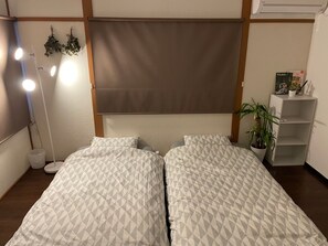 2 habitaciones, escritorio, wifi gratis y ropa de cama 