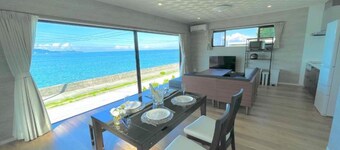 Hamahiga Island Ocean View VillaRooftop Sauna  / Uruma Okinawa