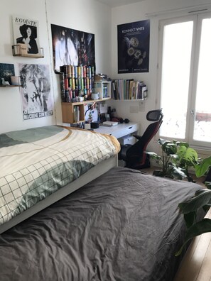 3 bedrooms, iron/ironing board, WiFi, bed sheets - Lumineux, Calme, Balcon (Paris)