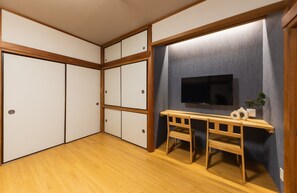 Interior - 3 minutes from Kishisato Station on the Yotsubashi Subway Line - MONKishi Smile / Osaka Ōsaka (Osaka)