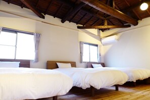 2 camere, una scrivania, ferro/asse da stiro, Wi-Fi gratuito