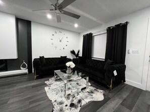 Smart TV, fireplace, video games