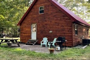 Outdoor dining - Stoll's Spot in Okara lake (Webb)
