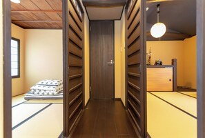 3 Schlafzimmer, Schreibtisch, kostenloses WLAN, Bettwäsche