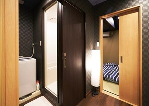 2 chambres, bureau, Wi-Fi gratuit, draps fournis