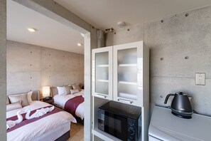 1 dormitorio, escritorio, wifi gratis y ropa de cama