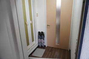 Interior - 5 minutes walk to Kamimaezu Station walking dista - Crest YS Chiyoda 5A / Nagoya Aichi (Nagoya)