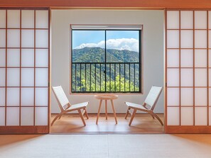 Interior - Rental villa with tree terrace and natural hot springs with ocean views in all rooms / Atami Shizuoka (Atami)