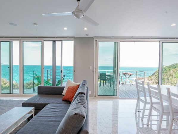 TV - Vacation rental with spacious terrace and ocean view - Shimoda ocean view / Shimoda Shizuoka (Shimoda)