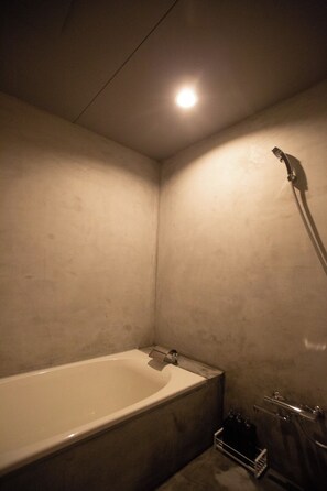 Hair dryer, towels - Fully renovated in 2024 this traditional inn is l / Sumoto Hyōgo (Sumoto)