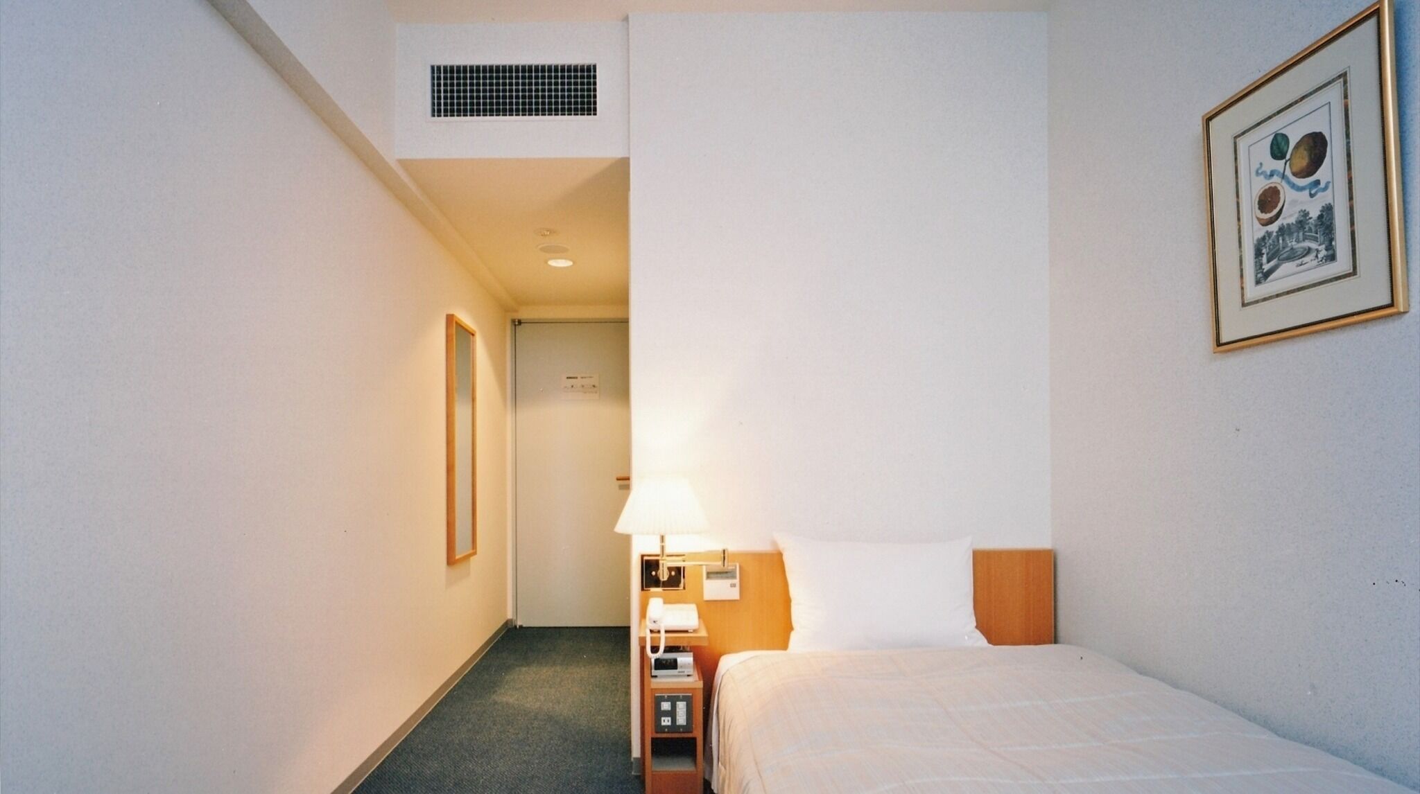 1 bedroom, desk, free WiFi, bed sheets
