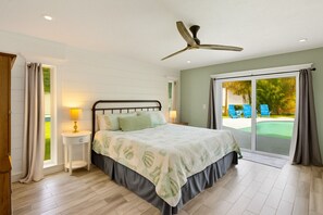 3 bedrooms, iron/ironing board, free WiFi, bed sheets - Bradenton Gem w/ Heated Pool & Yard Next To AMI (Bradenton)