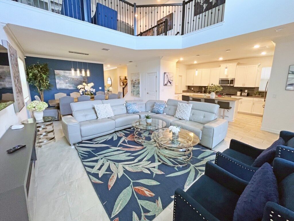 Champions Gate pool home with hot tub and games room - Newly built and furnished