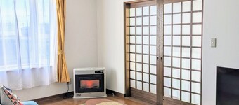 1 building reserved 2 Japanese and Western rooms / Shiraoigun Hokkaidō