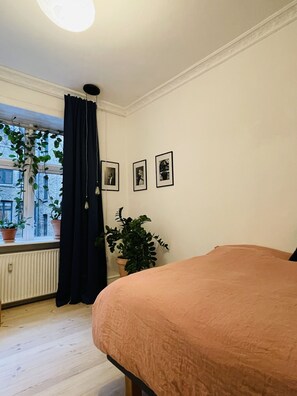 1 Schlafzimmer, Bügeleisen/Bügelbrett, Reisekinderbett, kostenloses WLAN