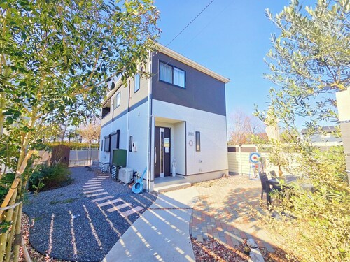 New built Tsukuba Garden House  for familiesGuesthouse Qiao  / Tsukuba Ibaraki