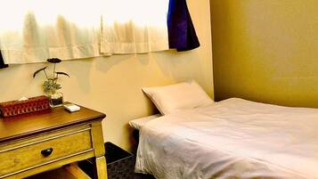 1 bedroom, desk, free WiFi