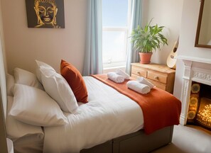3 bedrooms, desk, iron/ironing board, WiFi