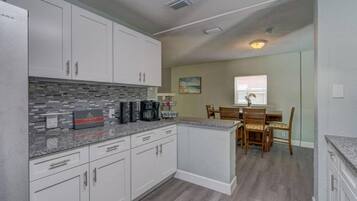 Casa | 4 habitaciones y internet