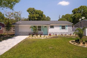 House | 4 bedrooms, Internet