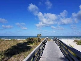 En la playa, toallas de playa