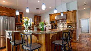 House | 2 bedrooms, Internet