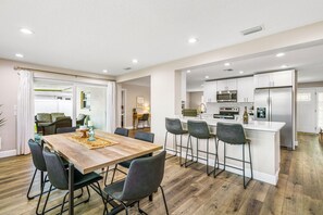 Ferienhaus, barrierefrei | 2 Schlafzimmer, Schreibtisch, Bügeleisen/Bügelbrett, Internetzugang