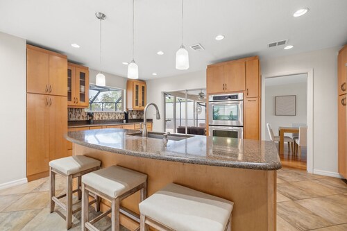 Heated Pool Home Pool Table Spacious Family